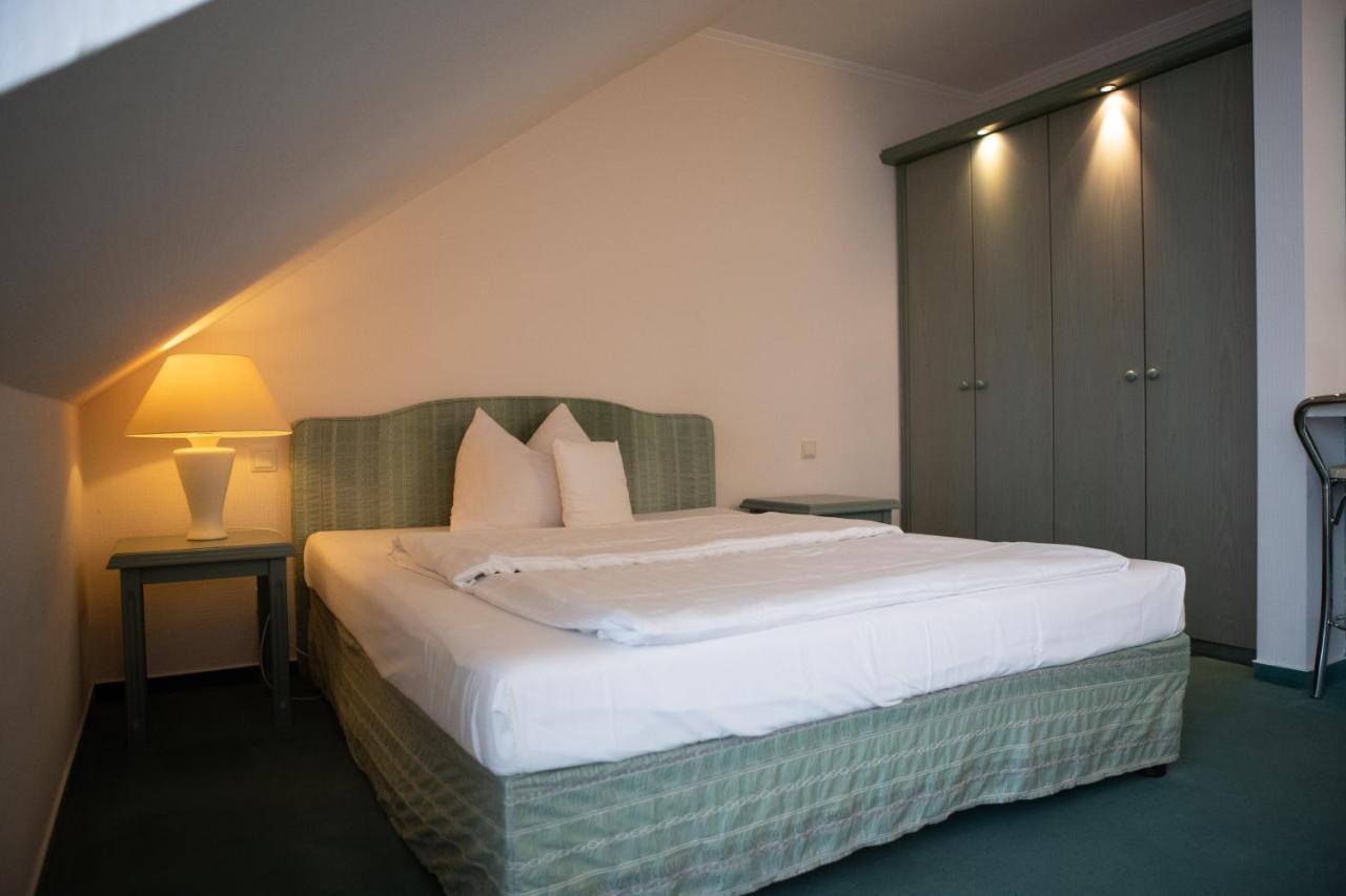 Pepb Schulungshotel Sarstedt Extérieur photo